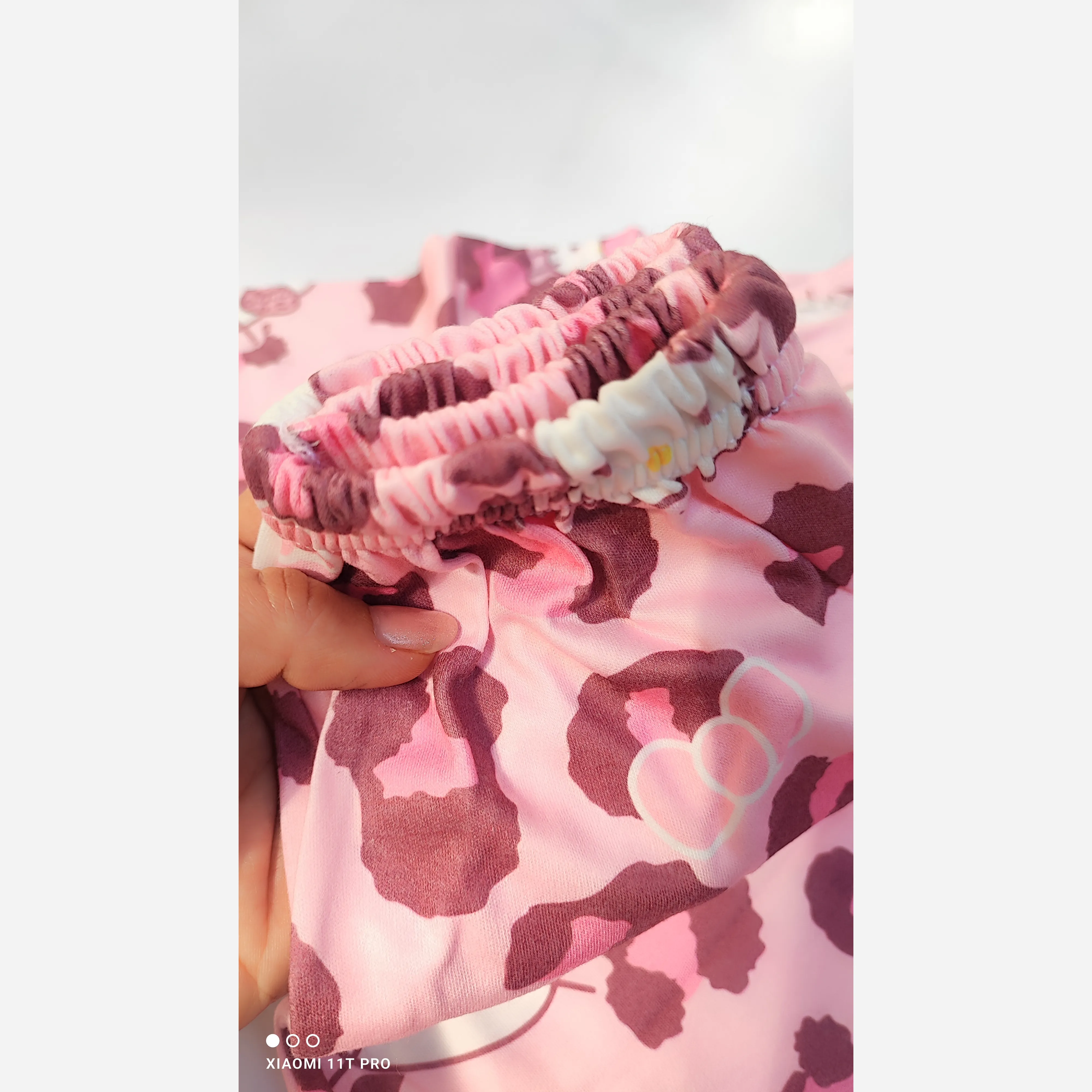 ست بلوز و شلوار راحتی بچه گانه طرح کیتی جنس نخ و پنبه سایز 35 تا 50